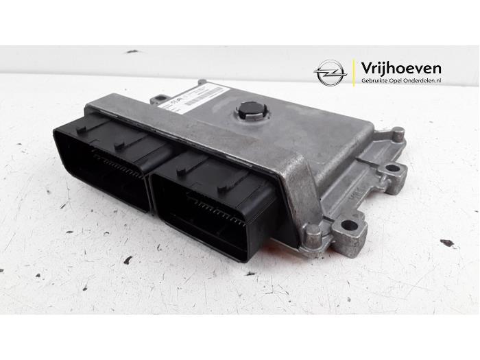 Gebruikte Computer Motormanagement Opel Corsa F (UB/UH/UP) 1.2 12V 75 Prijs € 125,00 Margeregeling aangeboden door Autodemontage Vrijhoeven B.V.