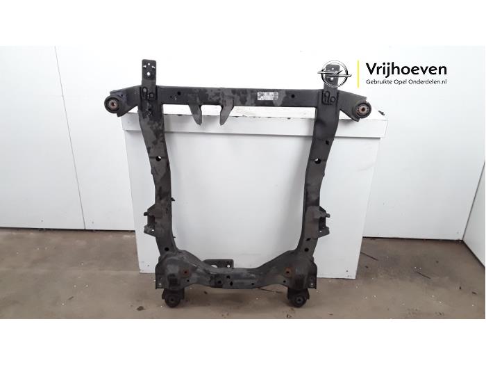 Gebruikte Subframe Opel Astra J (PC6/PD6/PE6/PF6) 1.6 Turbo 16V Prijs € 90,00 Margeregeling aangeboden door Autodemontage Vrijhoeven B.V.