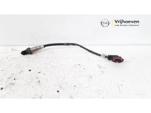 Gebruikte Lambda Sonde Opel Astra J (PC6/PD6/PE6/PF6) 1.6 Turbo 16V Prijs € 20,00 Margeregeling aangeboden door Autodemontage Vrijhoeven B.V.
