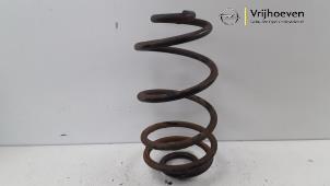 Gebruikte Schroefveer achter Opel Astra H Twin Top (L67) 1.8 16V Prijs € 10,00 Margeregeling aangeboden door Autodemontage Vrijhoeven B.V.