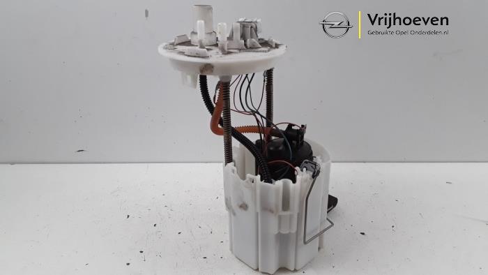 Gebruikte Tank element Pomp Opel Astra J Sports Tourer (PD8/PE8/PF8) 1.4 Turbo 16V Prijs € 75,00 Margeregeling aangeboden door Autodemontage Vrijhoeven B.V.