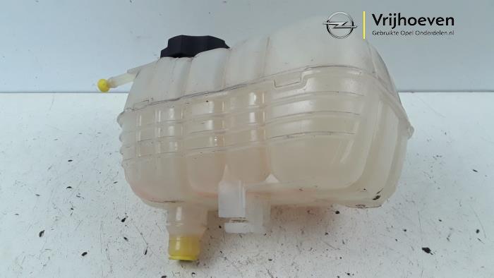 Koelvloeistof Reservoir van een Opel Adam 1.0 Ecotec 12V SIDI Turbo 2015