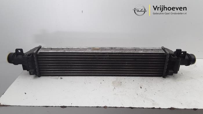 Gebruikte Intercooler Opel Mokka/Mokka X 1.4 Turbo 16V 4x2 Prijs € 125,00 Margeregeling aangeboden door Autodemontage Vrijhoeven B.V.