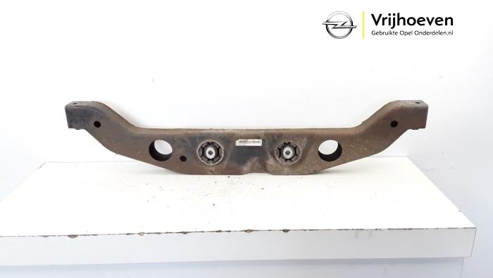 Gebruikte Subframe Opel Mokka/Mokka X 1.4 Turbo 16V 4x4 Prijs € 75,00 Margeregeling aangeboden door Autodemontage Vrijhoeven B.V.