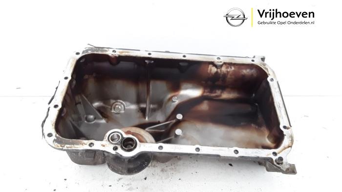 Gebruikte Carterpan Opel Agila (B) 1.2 16V Prijs € 35,00 Margeregeling aangeboden door Autodemontage Vrijhoeven B.V.