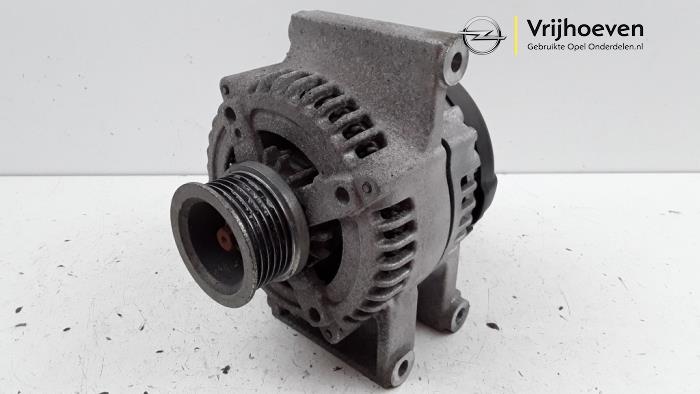 Gebruikte Dynamo Opel Astra K 1.6 SIDI Eco Turbo 16V Prijs € 30,00 Margeregeling aangeboden door Autodemontage Vrijhoeven B.V.