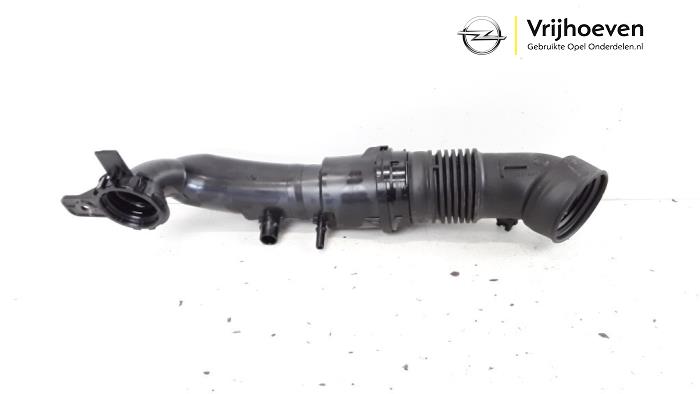 Gebruikte Turboslang Opel Corsa F (UB/UH/UP) 1.2 Turbo 12V 100 Prijs € 25,00 Margeregeling aangeboden door Autodemontage Vrijhoeven B.V.
