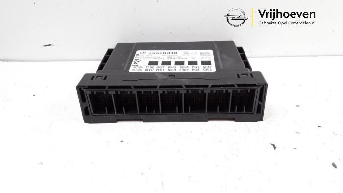 Gebruikte Bodycontrol Module Opel Astra K Sports Tourer 1.0 Turbo 12V Prijs € 80,00 Margeregeling aangeboden door Autodemontage Vrijhoeven B.V.
