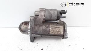 Gebruikte Startmotor Opel Astra K Sports Tourer 1.0 Turbo 12V Prijs € 25,00 Margeregeling aangeboden door Autodemontage Vrijhoeven B.V.