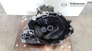 Gebruikte Versnellingsbak Opel Corsa C (F08/68) 1.2 16V Twin Port Prijs € 100,00 Margeregeling aangeboden door Autodemontage Vrijhoeven B.V.