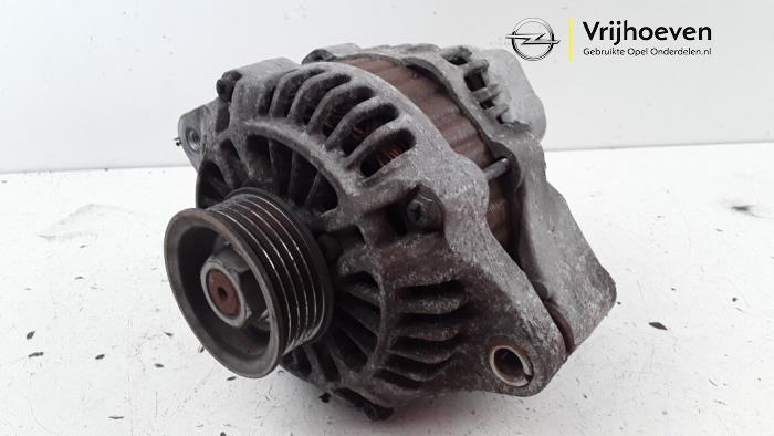 Gebruikte Dynamo Opel Agila (B) 1.2 16V Prijs € 30,00 Margeregeling aangeboden door Autodemontage Vrijhoeven B.V.