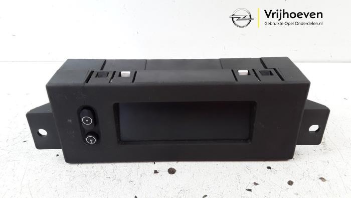 Gebruikte Display Interieur Opel Combo (Corsa C) 1.6 Prijs € 20,00 Margeregeling aangeboden door Autodemontage Vrijhoeven B.V.