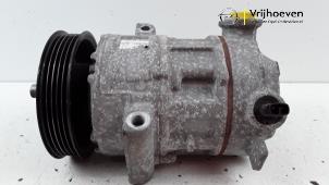 Gebruikte Pomp Airco Opel Corsa E 1.4 Turbo 16V Prijs € 75,00 Margeregeling aangeboden door Autodemontage Vrijhoeven B.V.