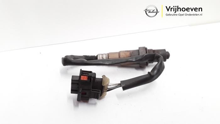 Gebruikte Lambda Sonde Opel Astra J (PC6/PD6/PE6/PF6) 1.6 Turbo 16V Prijs € 20,00 Margeregeling aangeboden door Autodemontage Vrijhoeven B.V.