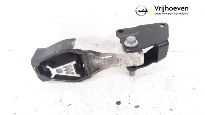 Gebruikte Motorrubber Opel Grandland (X) 1.6 CDTi 120 Prijs € 30,00 Margeregeling aangeboden door Autodemontage Vrijhoeven B.V.