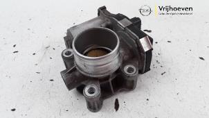 Gebruikte Gasklephuis Opel Astra K 1.0 SIDI Turbo 12V Prijs € 30,00 Margeregeling aangeboden door Autodemontage Vrijhoeven B.V.