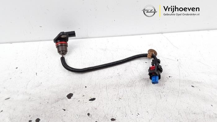 Gebruikte Olie niveau sensor Opel Astra K 1.0 SIDI Turbo 12V Prijs € 20,00 Margeregeling aangeboden door Autodemontage Vrijhoeven B.V.