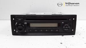 Gebruikte Radio CD Speler Opel Combo 1.3 CDTI 16V ecoFlex Prijs € 70,00 Margeregeling aangeboden door Autodemontage Vrijhoeven B.V.