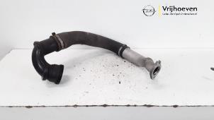 Gebruikte Intercooler Slang Opel Zafira Tourer (P12) 2.0 CDTI 16V 130 Ecotec Prijs € 100,00 Margeregeling aangeboden door Autodemontage Vrijhoeven B.V.