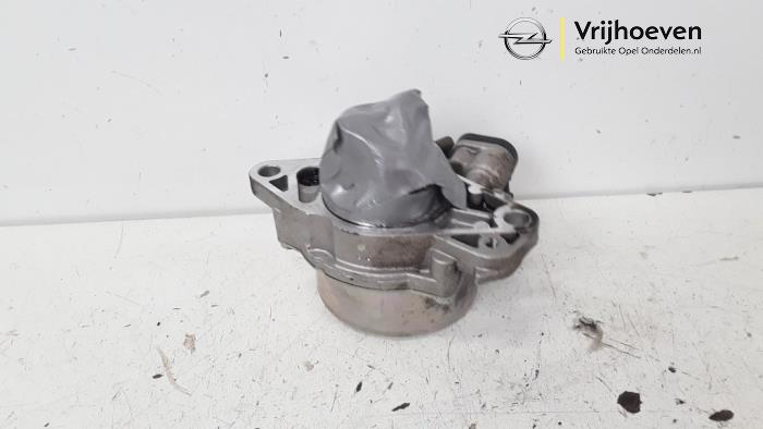 Gebruikte Vacuumpomp (Diesel) Opel Corsa E 1.3 CDTi 16V ecoFLEX Prijs € 20,00 Margeregeling aangeboden door Autodemontage Vrijhoeven B.V.