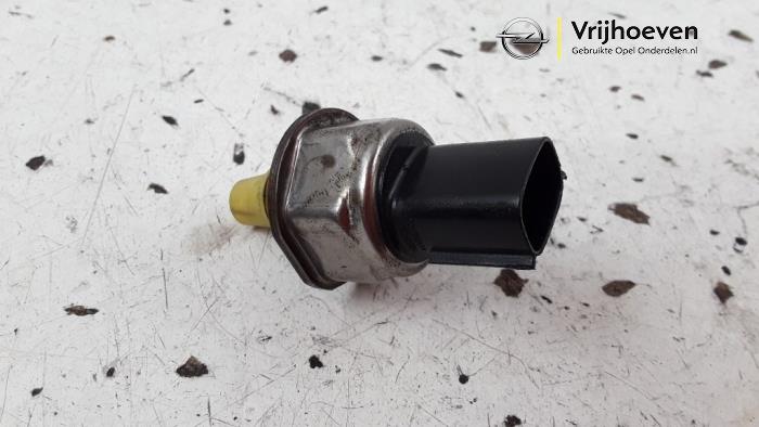 Gebruikte Druksensor Opel Corsa E 1.0 SIDI Turbo 12V Prijs € 30,00 Margeregeling aangeboden door Autodemontage Vrijhoeven B.V.