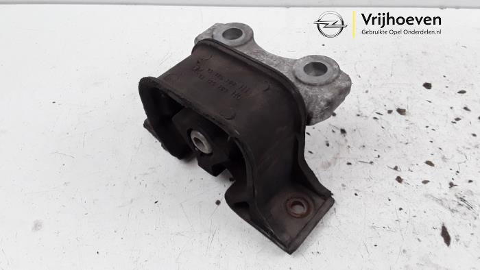 Gebruikte Motorrubber Opel Tigra Twin Top 1.4 16V Prijs € 15,00 Margeregeling aangeboden door Autodemontage Vrijhoeven B.V.
