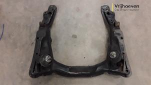 Gebruikte Subframe Opel Omega B (25/26/27) 2.6 V6 24V Prijs € 50,00 Margeregeling aangeboden door Autodemontage Vrijhoeven B.V.