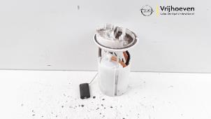 Gebruikte Tank element Pomp Opel Corsa E 1.4 Turbo 16V Prijs € 75,00 Margeregeling aangeboden door Autodemontage Vrijhoeven B.V.