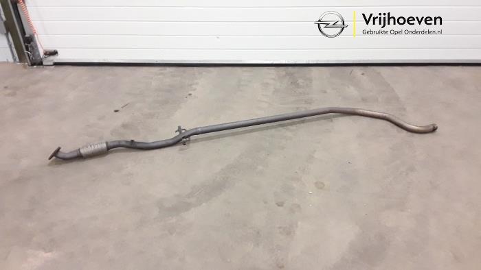 Gebruikte Uitlaat Tussenpijp Opel Corsa E 1.4 16V Prijs € 100,00 Margeregeling aangeboden door Autodemontage Vrijhoeven B.V.