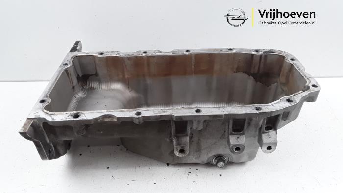Gebruikte Carterpan Opel Antara (LA6) 2.4 16V 4x4 Prijs € 55,00 Margeregeling aangeboden door Autodemontage Vrijhoeven B.V.