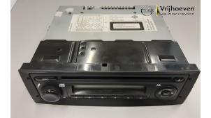 Gebruikte Radio CD Speler Opel Combo 1.3 CDTI 16V ecoFlex Prijs € 70,00 Margeregeling aangeboden door Autodemontage Vrijhoeven B.V.