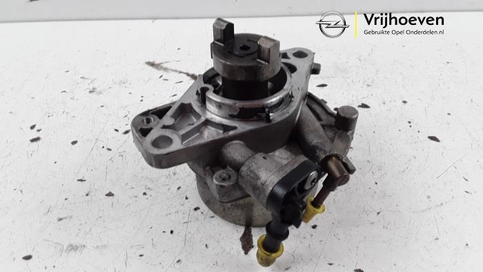 Gebruikte Vacuumpomp (Diesel) Opel Corsa E 1.3 CDTi 16V ecoFLEX Prijs € 20,00 Margeregeling aangeboden door Autodemontage Vrijhoeven B.V.