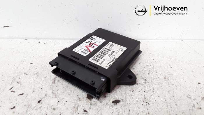 Gebruikte Deur module Opel Vectra C Caravan 2.2 DIG 16V Prijs € 25,00 Margeregeling aangeboden door Autodemontage Vrijhoeven B.V.
