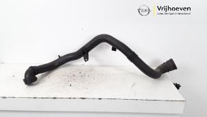 Gebruikte Intercooler Buis Opel Astra K 1.0 SIDI Turbo 12V Prijs € 25,00 Margeregeling aangeboden door Autodemontage Vrijhoeven B.V.