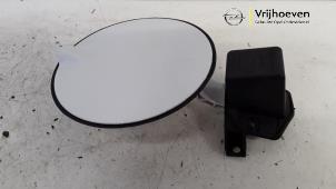 Gebruikte Tank Klep Opel Corsa E 1.0 SIDI Turbo 12V Prijs € 15,00 Margeregeling aangeboden door Autodemontage Vrijhoeven B.V.