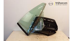 Gebruikte Raammechaniek 4Deurs links-achter Opel Astra H Twin Top (L67) 1.8 16V Prijs € 100,00 Margeregeling aangeboden door Autodemontage Vrijhoeven B.V.