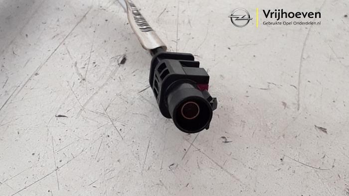 Antenne van een Vauxhall Adam 1.2 2013
