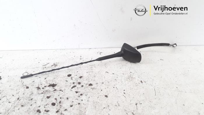 Antenne van een Opel Adam 1.2 16V 2018