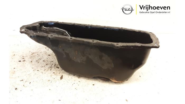 Carterpan van een Opel Corsa D 1.3 CDTi 16V ecoFLEX 2011