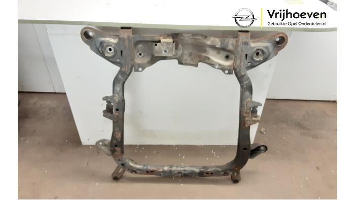 Gebruikte Subframe Opel Corsa C (F08/68) 1.2 16V Prijs € 60,00 Margeregeling aangeboden door Autodemontage Vrijhoeven B.V.