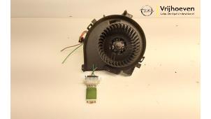 Gebruikte Blower Opel Corsa C (F08/68) 1.2 16V Prijs € 35,00 Margeregeling aangeboden door Autodemontage Vrijhoeven B.V.