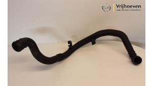 Gebruikte Intercooler Buis Opel Astra K 1.0 Turbo 12V Prijs € 25,00 Margeregeling aangeboden door Autodemontage Vrijhoeven B.V.