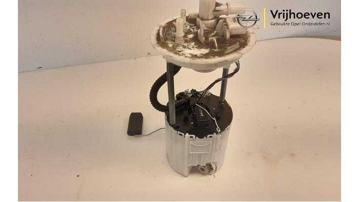 Brandstofpomp Elektrisch van een Vauxhall Mokka/Mokka X 1.6 16V EcoFlex 4x2 2015