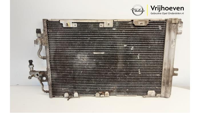 Gebruikte Airco Condensor Opel Astra H GTC (L08) 2.0 16V Turbo OPC Prijs € 50,00 Margeregeling aangeboden door Autodemontage Vrijhoeven B.V.