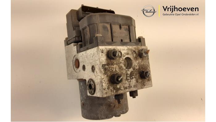 Gebruikte ABS Pomp Opel Zafira (F75) 1.6 16V Prijs € 25,00 Margeregeling aangeboden door Autodemontage Vrijhoeven B.V.