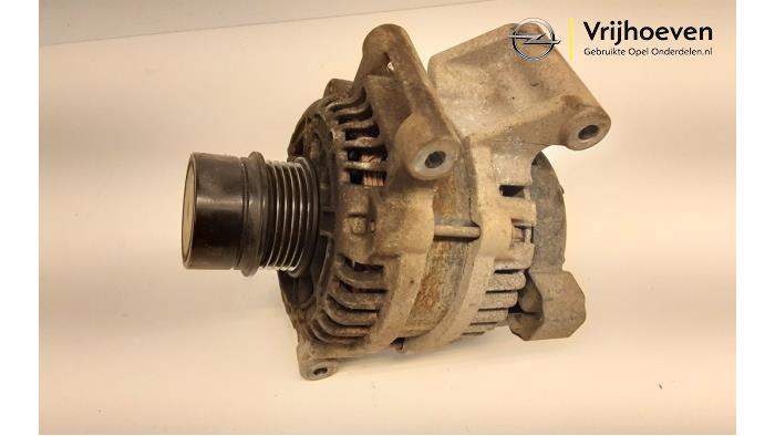 Gebruikte Dynamo Opel Karl 1.0 12V Prijs € 45,00 Margeregeling aangeboden door Autodemontage Vrijhoeven B.V.