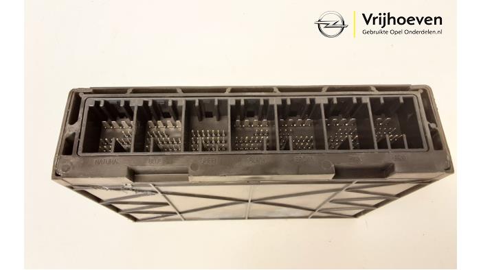 Computer Body Control van een Opel Karl 1.0 12V 2015