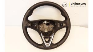 Gebruikte Stuurwiel Opel Corsa E 1.3 CDTi 16V ecoFLEX Prijs € 50,00 Margeregeling aangeboden door Autodemontage Vrijhoeven B.V.