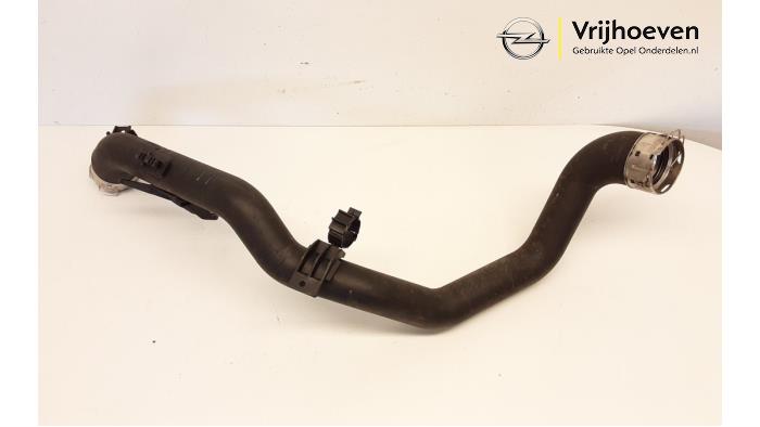 Gebruikte Intercooler Buis Opel Astra K 1.2 Turbo 12V Prijs € 60,00 Margeregeling aangeboden door Autodemontage Vrijhoeven B.V.