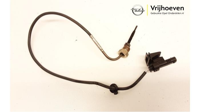 Gebruikte Uitlaat temperatuursensor Opel Astra K Sports Tourer 1.6 CDTI 110 16V Prijs € 35,00 Margeregeling aangeboden door Autodemontage Vrijhoeven B.V.